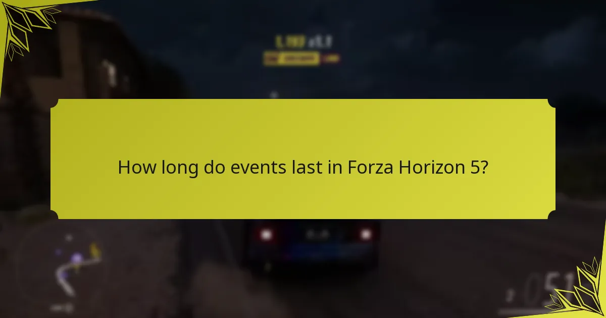 What rewards are available during each season?